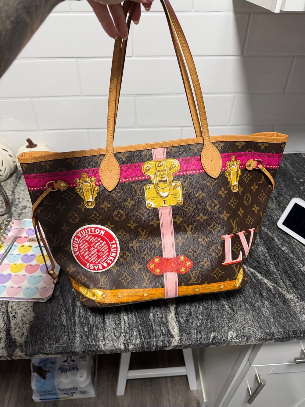 Louis Vuitton trunk neverfull